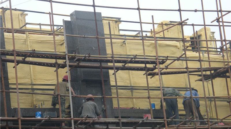 目前，市场上常见的农村自建房顶防水涂料主要有以下几种：